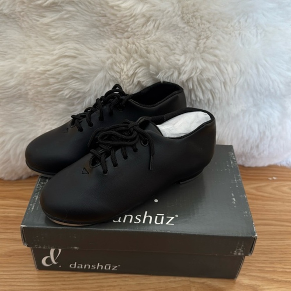 Toddler black lace up tap shoes